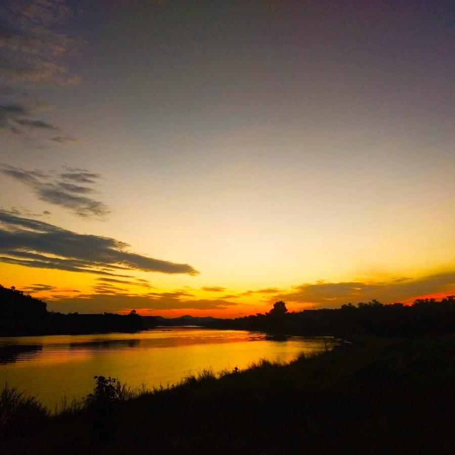Phong Nha Escape Bungalow Luaran gambar